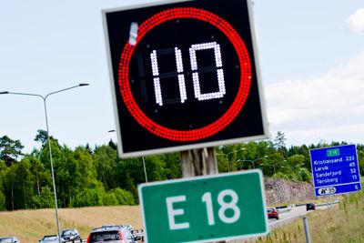 Rapporten konkluderer med at dagens fartsgrenser må senkes om man skal nå nullvisjonen om ingen drepte eller hardt skadde i trafikken.