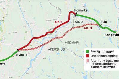 Stortinget har vedtatt av E16 fra Nybakk til Slomarka skal gå i den helstrukne linja i kartet. Dersom man hadde valgt den stiplede linja kunne kan redusert kostnadene for veistrekningen videre med oppimot 1,5 milliard kroner.