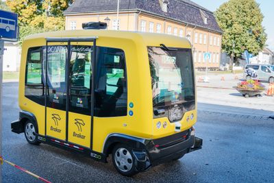 Fornebu kan bli blant de første stedene i landet med selvkjørende buss på offentlig vei. Her planlegges en rute som skal kjøre badegjester til stranda i tide til badesesongen.