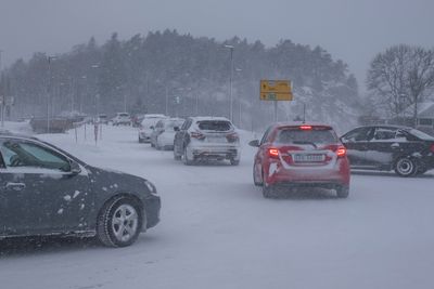 En snørik vinter har ført til dyrere vintervedlikehold flere steder i Sør-Norge. Dette bildet ble tatt i Kristiansand i februar. 