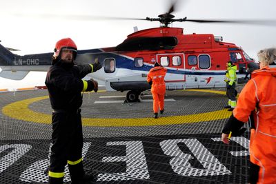 Studentene har fått fornyet interesse for oljebransjen, ifølge Karrierebarometeret. Illustrasjonsbilde fra Oseberg feltsenter.