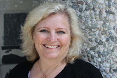 Anita Hall er ansatt som generalsekretær i Norsk Bergindustri.