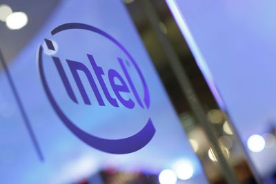 Illustrasjonsbilde: Intel-logo under Computex 2016 i Taipei, Taiwan.