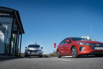 Nissan Leaf og Hyundai Ioniq er helt vanlige innslag i den norske bilparken i dag. Men det er ingenting nå som tyder på at Norge kommer til å nå målet om bare å selge såkalte nulllutslippsbiler om fem år, skriver TUs redaktør Ole Petter Pedersen i denne kommentaren.
