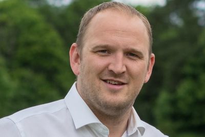 Påtroppende samferdselsminister Jon Georg Dale har noen tøffe saker i vente.