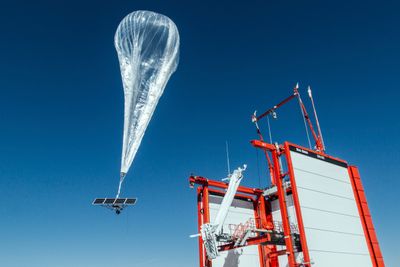 "Project Loon» gir innbyggerne i Puerto Rico tilgang til enkle internettjenester som epost og andre meldingstjenester som er internettbaserte.