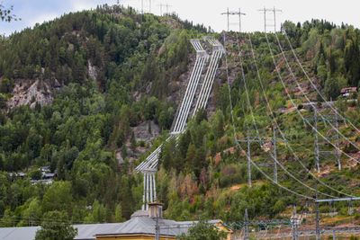 Regnet fyller opp vannmagasinene, og senker strømprisen.
Foto: Lise Åserud / NTB scanpix