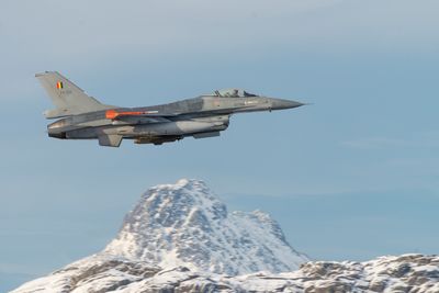 Et belgisk F-16 tar av fra Bodø luftforsvarsbase i forbindelse med Cold Response i 2016.

A belgian F-16 fighter taking off from Bodø main air station. The belgian fighters are staying in Bodø for the duration of exercise Cold Response.