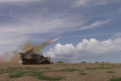 Tirsdag varslet Kongsbergs amerikanske partner Raytheon at marinekorpset skal integrere Naval Strike Missile i sin eksisterende styrkestruktur.