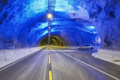 Den 5,9 km lange Nordnestunnelen i Kåfjord i Troms ble åpnet 10.november i år.