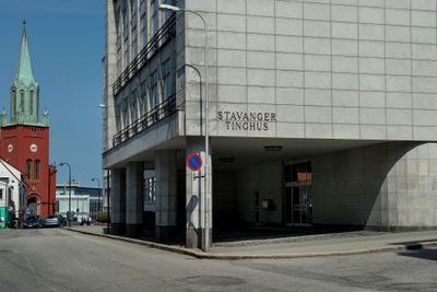 To litauere er dømt til fengsel for svart arbeid i Stavanger tingrett.