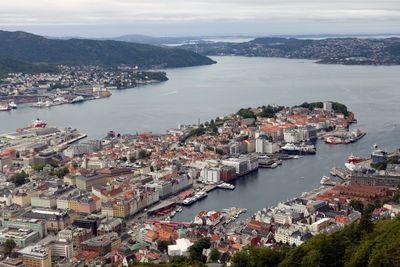 Bergen  20180723.Utsikt over Bergen sentrum og Vågen fra Fløyen.Foto: Marianne Løvland / NTB scanpix
