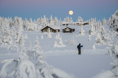 De største tettbebygde hytteområdene er rundt Sjusjøen (bildet) i Ringsaker kommune i Hedmark.