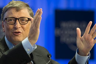 Bill Gates bruker bloggen sin til å etterlyse en storstilt amerikansk satsing på kjernekraft. Han eier selv et selskap som jobber med nettopp dette. 