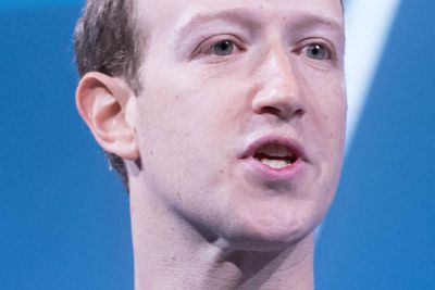 Facebook-sjefen Mark Zuckerberg er en kostbar kar å beskytte.