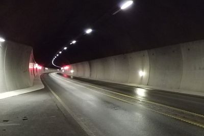Øyertunnelen er en av de tre tunnelen Vegtilsynet har kontrollert. 