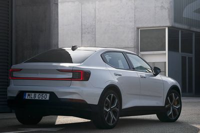 Batteriet i Polestar 2 består av 324 poseceller fordelt på 27 moduler.