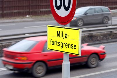 Mandag gjeninnføres miljøfartsgrense på 60 kilometer i timen på flere strekninger i Oslo, etter en periode med høye nivåer av svevestøv.