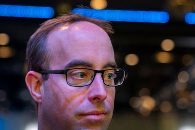 Seksjonsleder for Norges nasjonale cybersenter Håkon Bergsjø sier Hydro hadde koblet seg av det nasjonale varslingssystemet som overvåker nettverkene til samfunnskritiske norske virksomheter, da de ble utsatt for et omfattende dataangrep.