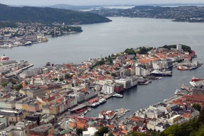 Universitetsansatte i Bergen mottok kollegers sim-kort og fikk dermed deres meldinger og innkommende samtaler ved bytte av mobiloperatør.