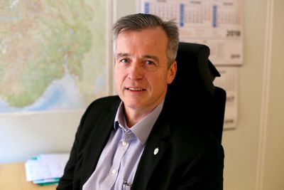 Programdirektør Petter Moe i Forsvarsmateriell vil ha hjelp fra IT-næringen til å legge grunnlaget for Forsvarets skytjenester.