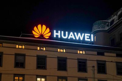 Huawei vokste i Norge og doblet overskuddet i et år der selskapet har fått mye negativ oppmerksomhet både her hjemme og internasjonalt.
