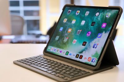 Logitech Slim Folio Pro gjør iPad Pro om til en bærbar PC.