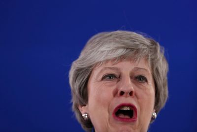 Statsminister Theresa May må hanskes med en lekkasje i den indre sirkelen av betrodde medarbeidere.