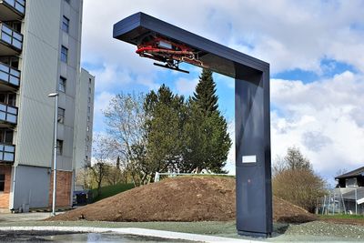 Den første pantografladeren er på plass ved endestoppet i Romolslia i Trondheim.