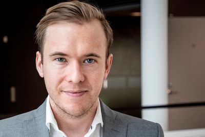 Pressesjef Niclas Bergervik i Telenor Sverige sier selskapet vil forholde seg til eventuelle krav etter hvert som de dukker opp.