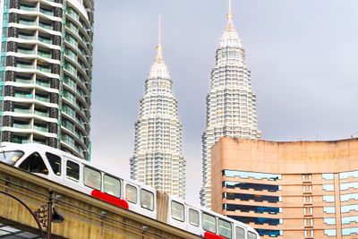 Axiata har hovedkvarter her i Malaysias hovedstad Kuala Lumpur.