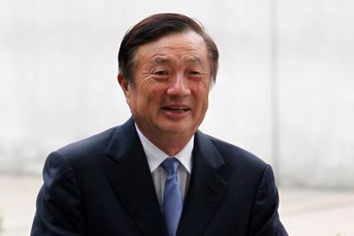 Huaweis grunnlegger og øverste leder, Ren Zhengfei, innrømmer at selskapet er stygt skadet som følge av den amerikanske handelskrigen.