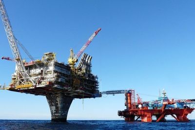 Draugen ble tidligere operert av Shell. Nå har oljeselskapet Okea overtatt. Overtakelsen har ikke gått helt smertefritt, ifølge en rapport fra Petroleumstilsynet.