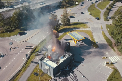 Uno-X går ut av samarbeidet om hydrogenfyllestasjoner etter fjorårets eksplosjon ved stasjonen i Sandvika.