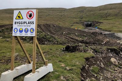 Tunnelpåhugg ved Traðardalur på Sandoy