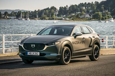 Mazda valgte Oslo da de skulle snikvise sin kommende elbil. 