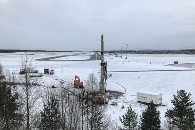 Rock Energy var med på å bore energibrønner ned til 1500 meters dyp på Gardermoen.