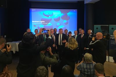 Equinor og partnerne i CO2-lagringsprosjektet har signert avtaler med syv industriselskaper i Europa med intensjonen å transportere og lagre CO2 til lageret i Nordsjøen. 