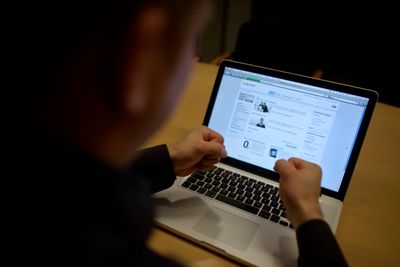 På landsbasis har politiet fått inn over 50 meldinger. Det er snakk om over 17 millioner kroner og rundt 200 personer er blitt rammet.