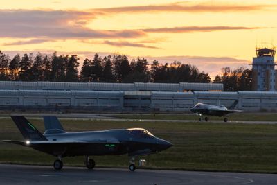 F-35A kampfly landet for første gang på Luftforsvarets base Rygge, 17 september 2019.