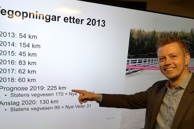 Statssekretær Tommy Skjervold i Samferdselsdepartementet gleder seg over rekordmange nyåpnede veikilometere i 2019.