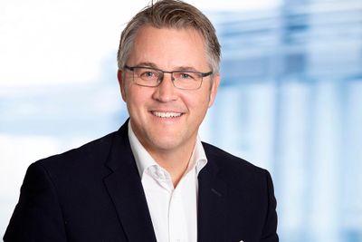 Kjell-André Honerud kommer fra DLA Piper, og blir nå  ny partner og daglig leder i Marstrand Advokatfirma. 