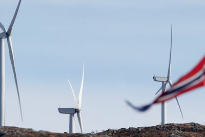 Den store veksten i norsk vindkraft gir nå både jobber og inntekter.