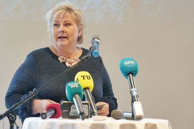  Statsminister Erna Solberg (H) varsler at regjeringen ikke vil gå videre med en rammeplan for norsk vindkraft, som NVE har utarbeidet. Protestene fra kommunene ble for sterke.
