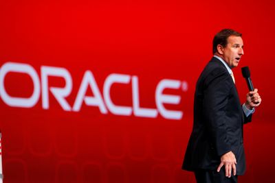 Mark Hurd var administrerende direktør da Oracle fornyet JavaScript-merkenavnet i 2019, men døde senere samme år.