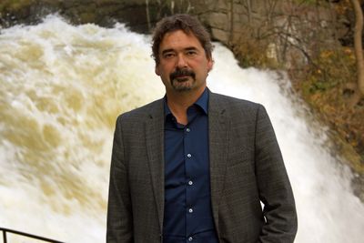 Vivaldi-sjef Jon von Tetzchner advarer mot den innsamlingen av brukerdata som foregår i stor stil på internett.