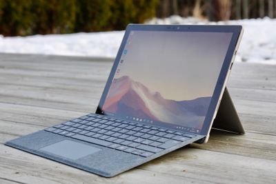 Microsoft Surface Pro 7.