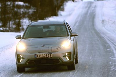 Vi testet Kia e-Niro i januar. Nå økes produksjonen av bilen.