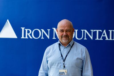 John Pedersen er salgsleder ved Iron Mountain på Tananger i Rogaland.