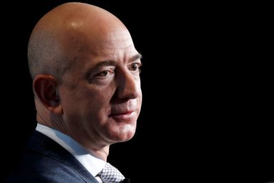 Amazon-gründer og toppsjef Jeff Bezos. Han er en av verdens rikeste, og eier også avisa Washington Post.